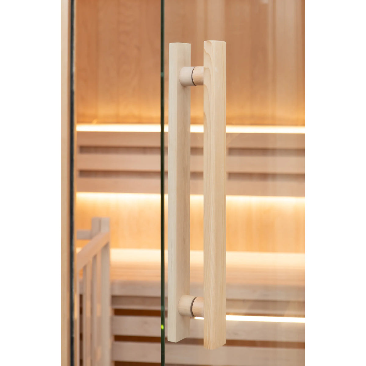 France Sauna Zen 3 indoor sauna, glass door and wooden handle detail